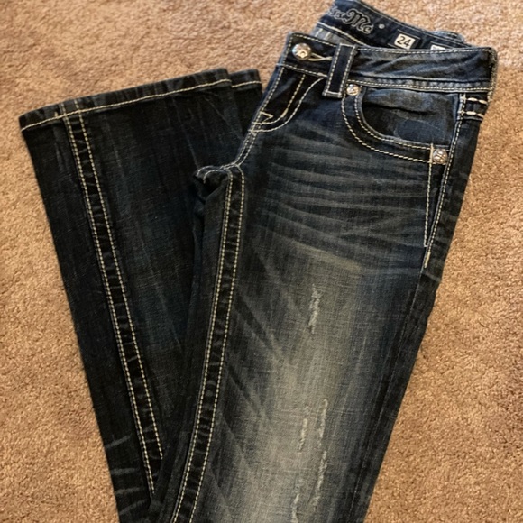 Miss me jeans. - Picture 2 of 3